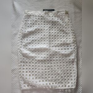 Banana Republic White Textured Pencil Skirt